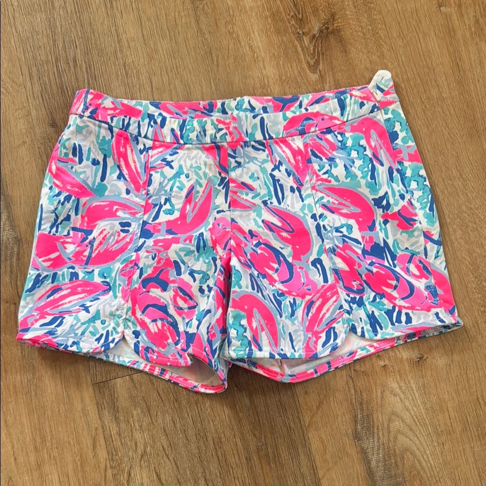 NWT - Lily Pulitzer - Tropical Print Shorts